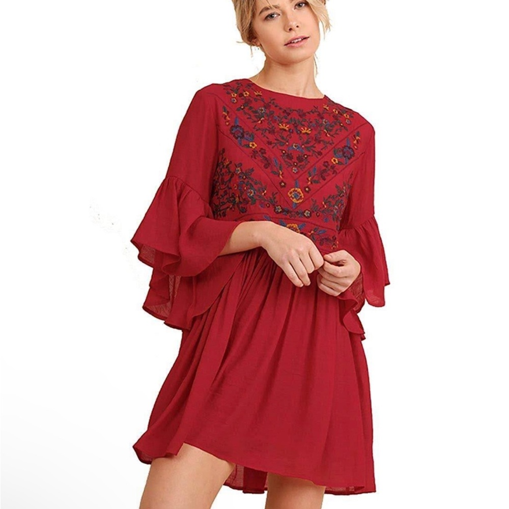Umgee: Floral Embroidered Bell Sleeve Tunic Crochet Accent Mini Dress Size S